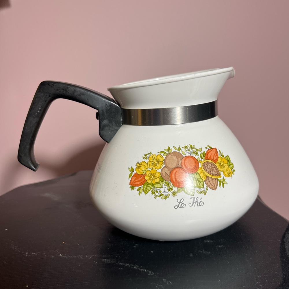 Spice of life corningware tea pot NO LID